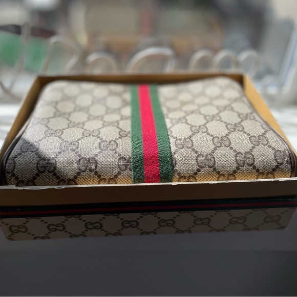 Vintage Gucci Ophidia Clutch 😍 - Picture 10 of 10